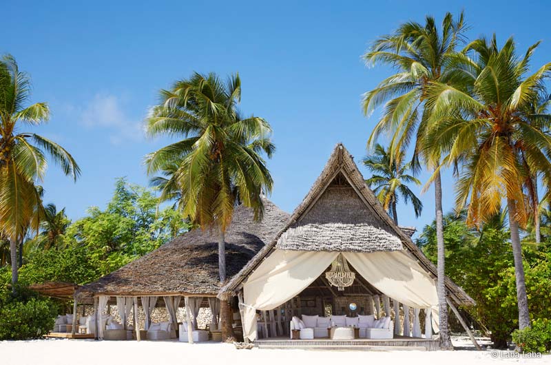 Laba Fanjove - Lounge am Strand